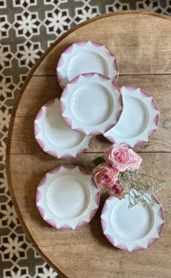 Lot de 6 assiettes creuses vintage en porcelaine