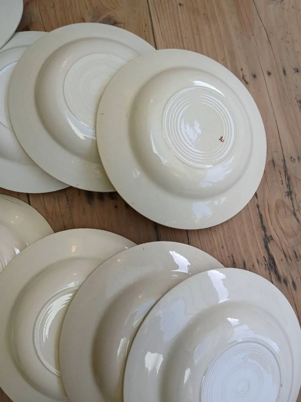 Lot de 12 assiettes creuses vintage motif bordeaux caramel