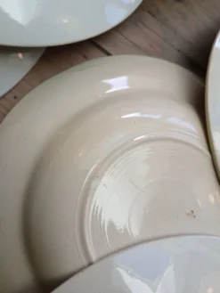 Lot de 12 assiettes creuses vintage motif bordeaux caramel