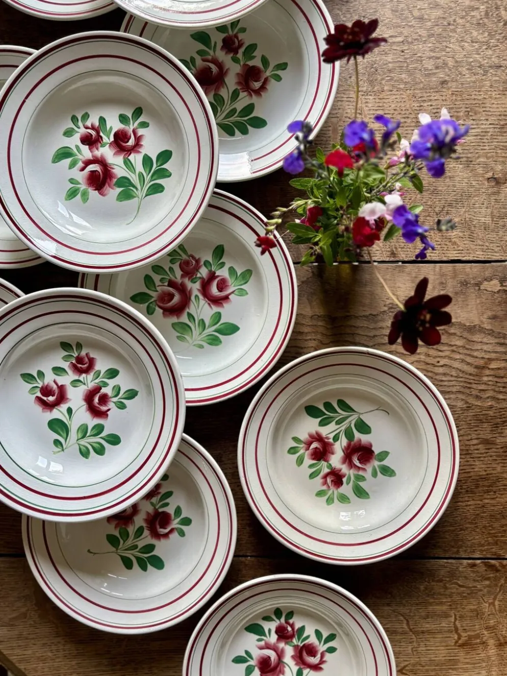 Lot de 12 assiettes creuses vintage - Les Roses -