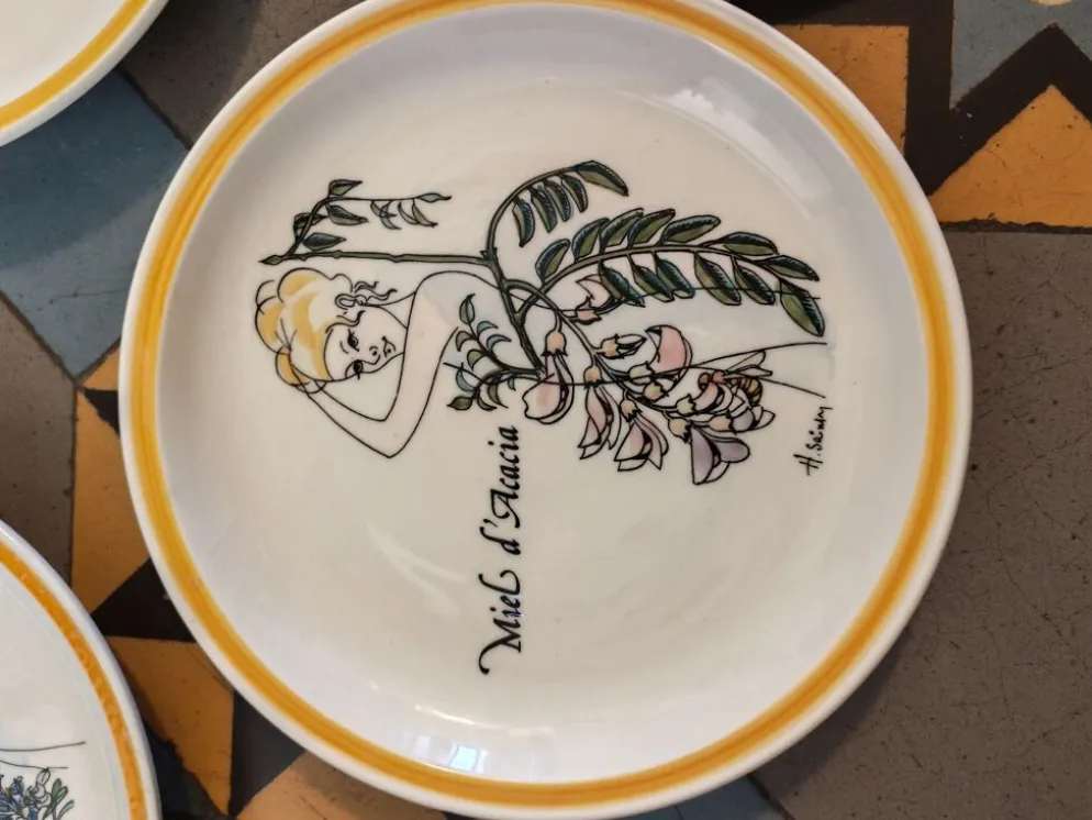Lot de 5 assiettes décoratives Gien par Hughette Sainson