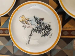 Lot de 5 assiettes décoratives Gien par Hughette Sainson