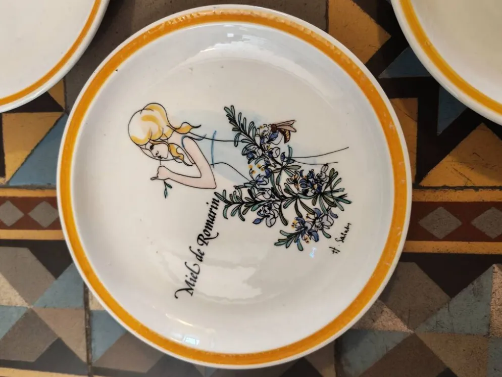 Lot de 5 assiettes décoratives Gien par Hughette Sainson