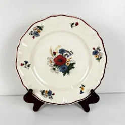 Lot de 8 assiettes à dessert "Agreste" Sarreguemines, XXe siècle