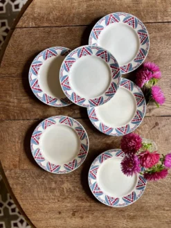 Lot de 6 assiettes à dessert anciennes - Toulouse de Saint Amand Céranord.