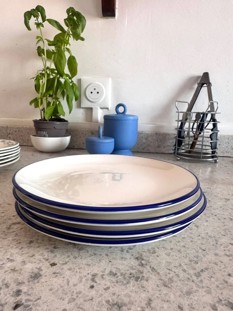 Lot de 4 assiettes à dessert bleu et blanc