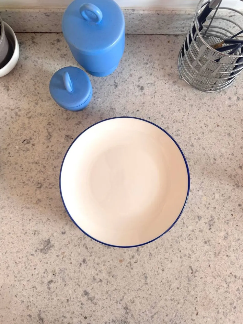 Lot de 4 assiettes à dessert bleu et blanc
