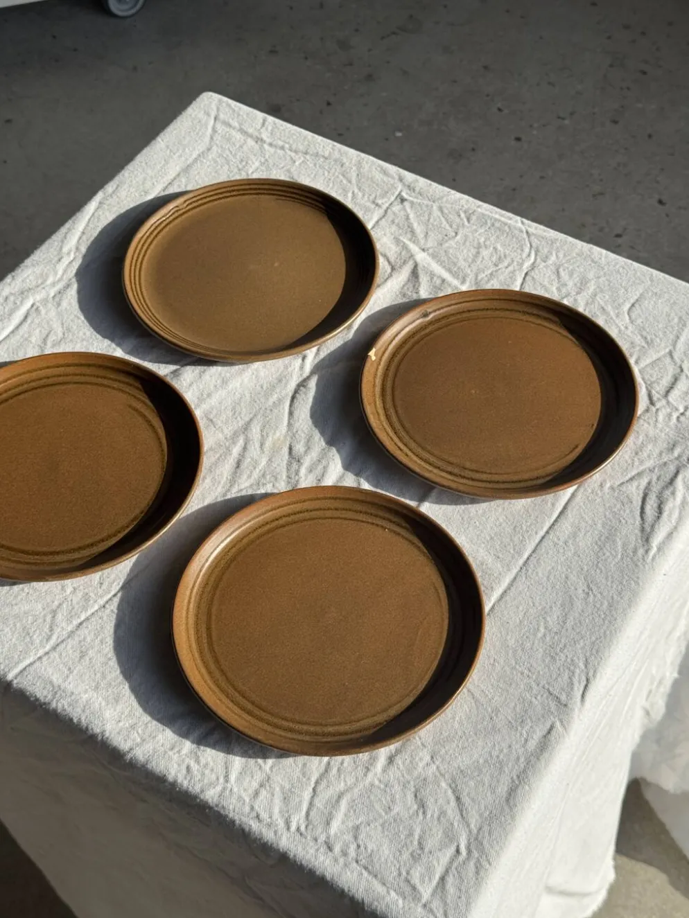 Lot de 4 assiettes à dessert brunes Sarreguemines Modèle Savoie D19.5