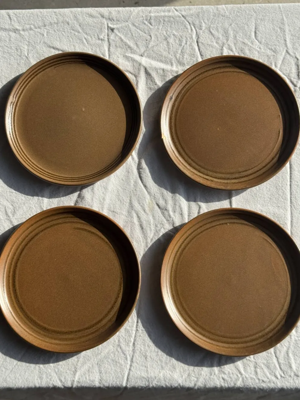 Lot de 4 assiettes à dessert brunes Sarreguemines Modèle Savoie D19.5