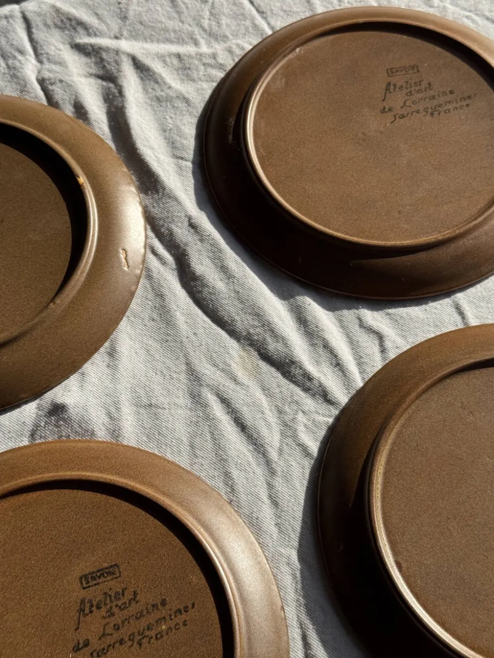Lot de 4 assiettes à dessert brunes Sarreguemines Modèle Savoie D19.5