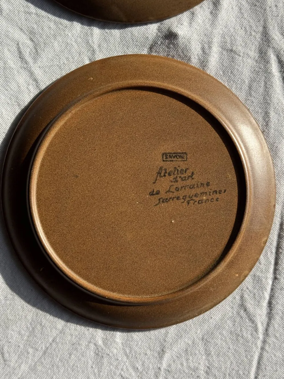 Lot de 4 assiettes à dessert brunes Sarreguemines Modèle Savoie D19.5