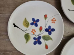 Lot de 12 assiettes à dessert en céramique de Poët Laval (Années 50)
