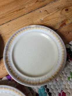 Lot de 5 assiettes à dessert en grès