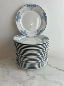 Lot de 22 assiettes à dessert Service Windsor Creil et Montereau