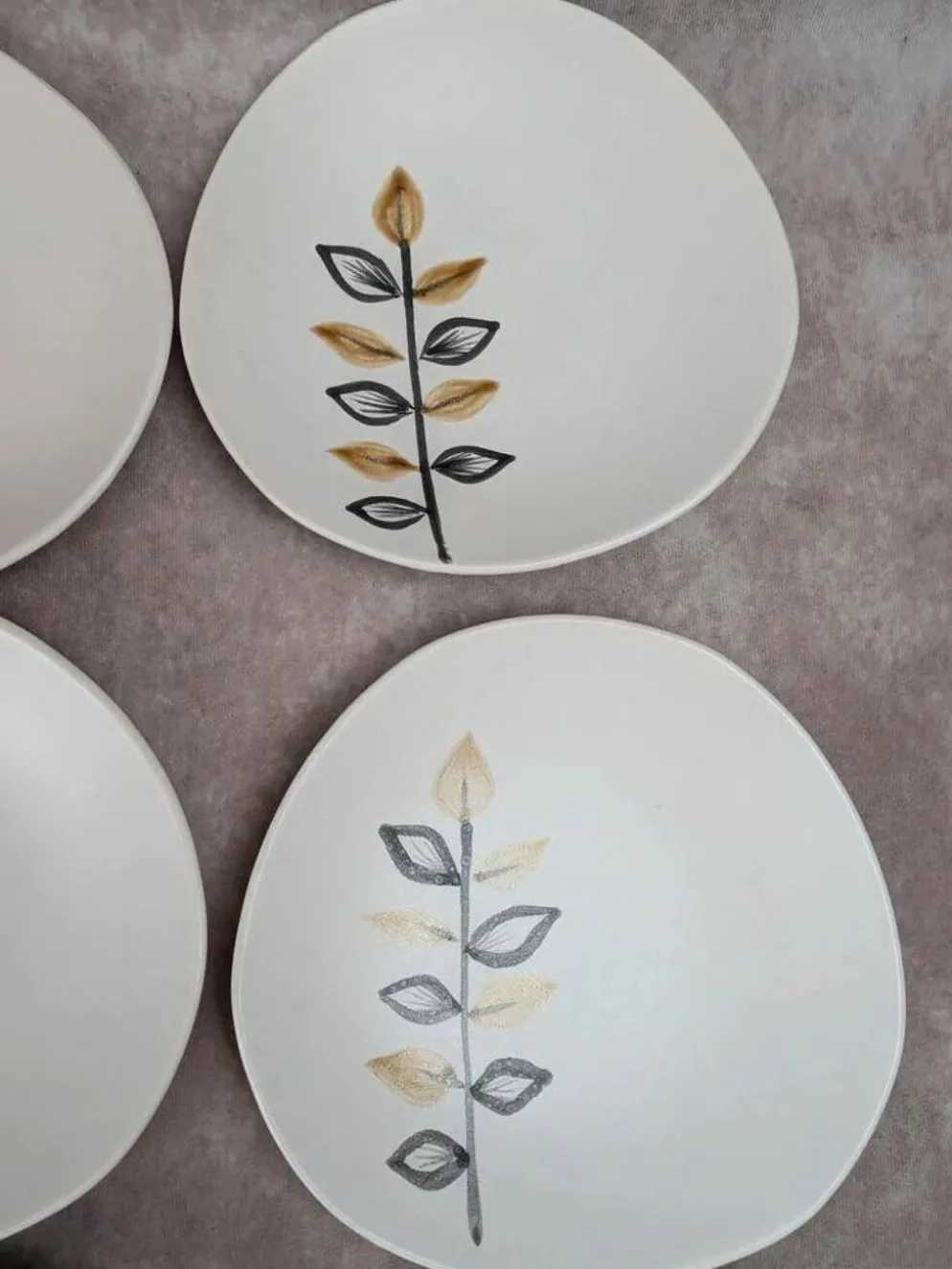 Lot de 11 assiettes à dessert vintage Niderviller – années 70 – style Capron Vallauris