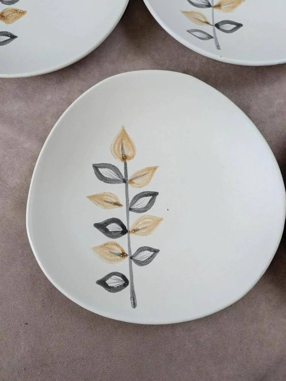 Lot de 11 assiettes à dessert vintage Niderviller – années 70 – style Capron Vallauris