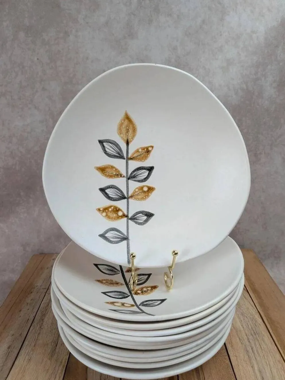 Lot de 11 assiettes à dessert vintage Niderviller – années 70 – style Capron Vallauris