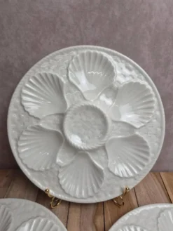 Lot de 3 assiettes à huîtres / coquillages Chantilly France – blanc craquelé