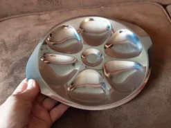 Lot de 4 assiettes huîtres métal