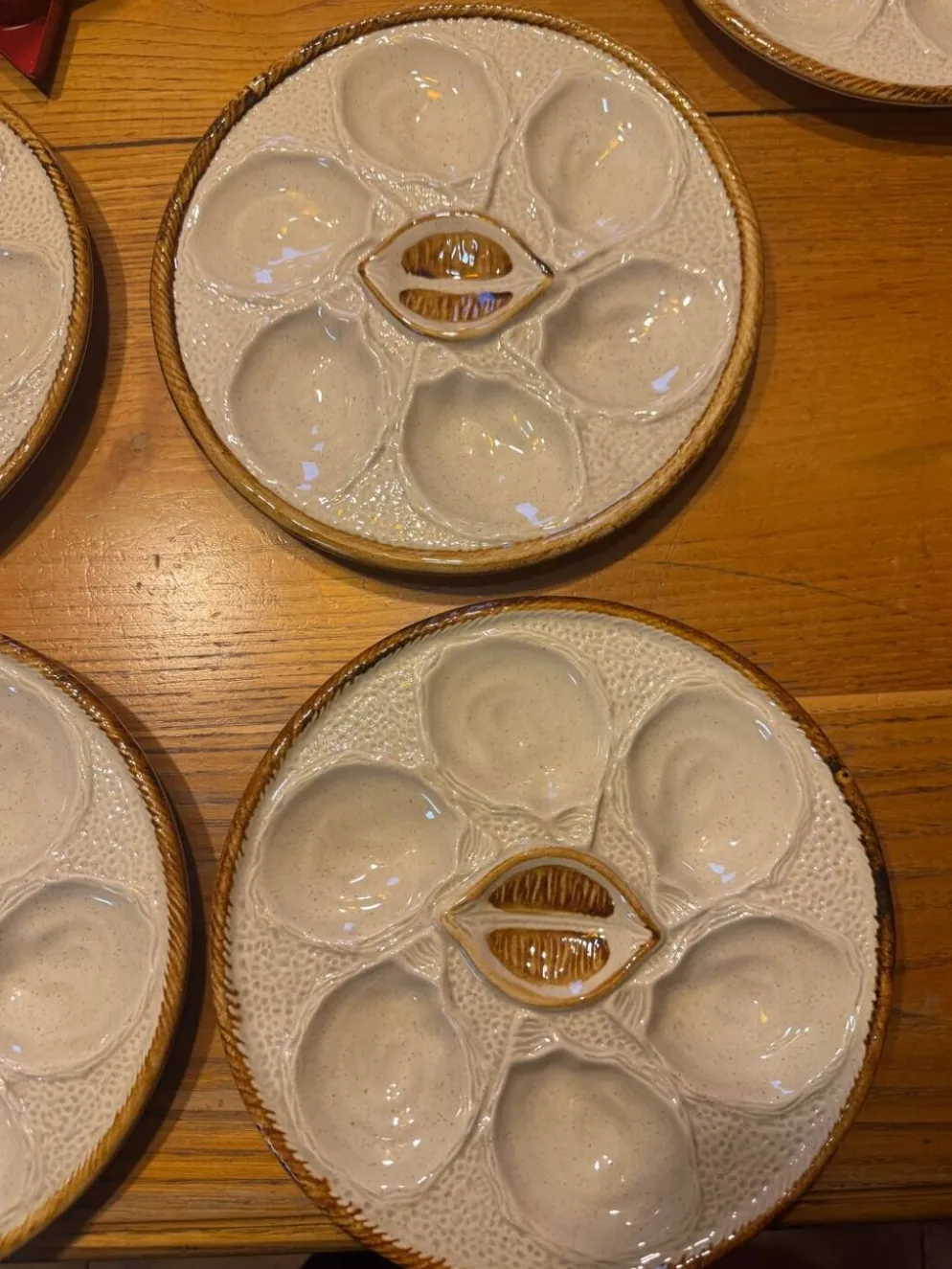 Lot de 5 assiettes à huîtres Saint-Clément France n°4589 – Faïence