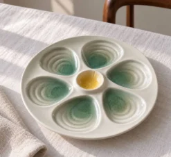 Lot de 9 assiettes à huîtres vintage Salins France