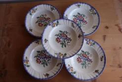Lot de 5 assiettes Longwy modèle Printemps