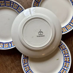 Lot de 8 assiettes plates anciennes - Robinson de Badonvillier