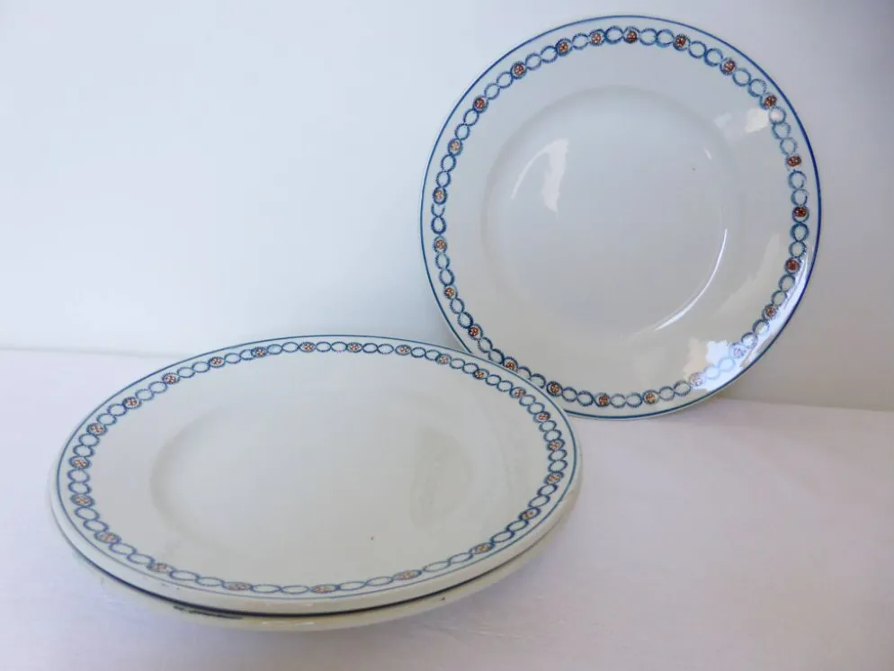 Lot de 3 assiettes plates de Longwy modèle Florea 210640