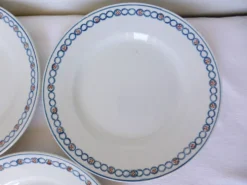 Lot de 3 assiettes plates de Longwy modèle Florea 210640