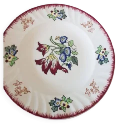 Lot de 5 assiettes plates, signé Longwy