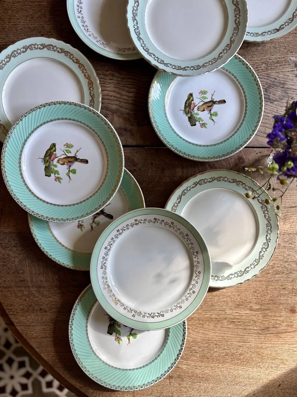 Lot de 10 assiettes plates vintage dépareillées (L12)