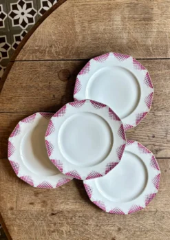 Lot de 4 assiettes plates vintage en porcelaine de Limoges