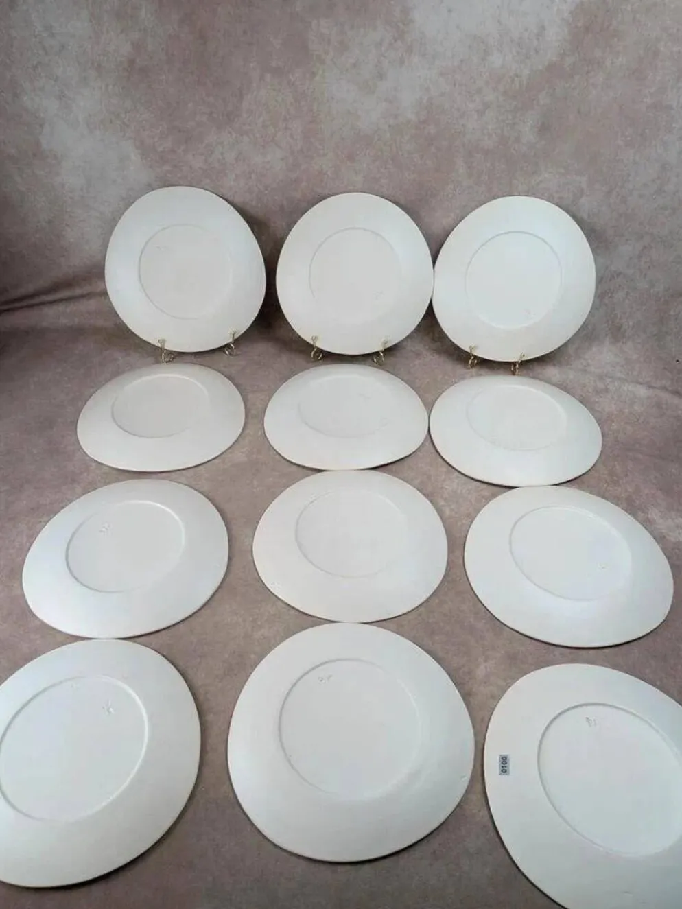 Lot de 12 assiettes plates vintage Niderviller – années 70 – style Capron Vallauris