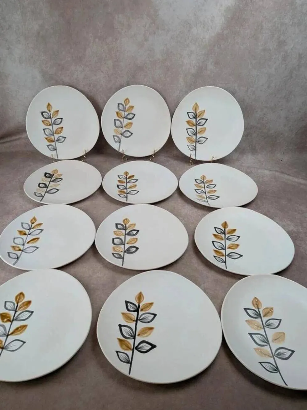 Lot de 12 assiettes plates vintage Niderviller – années 70 – style Capron Vallauris