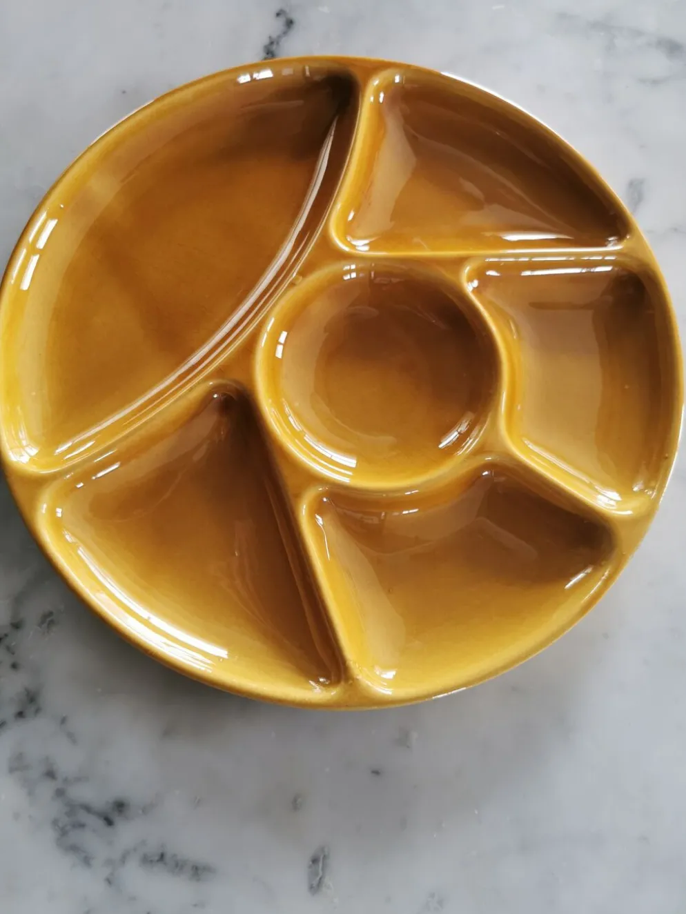 Lot de 6 assiettes rondes à compartiments Gien France
