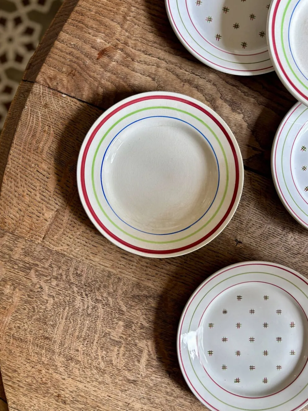 Lot de 6 assiettes vintage à dessert dépareillées (L7)