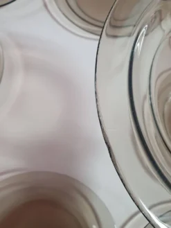 lot de 18 assiettes vintage duralex en verre grise la parisienne