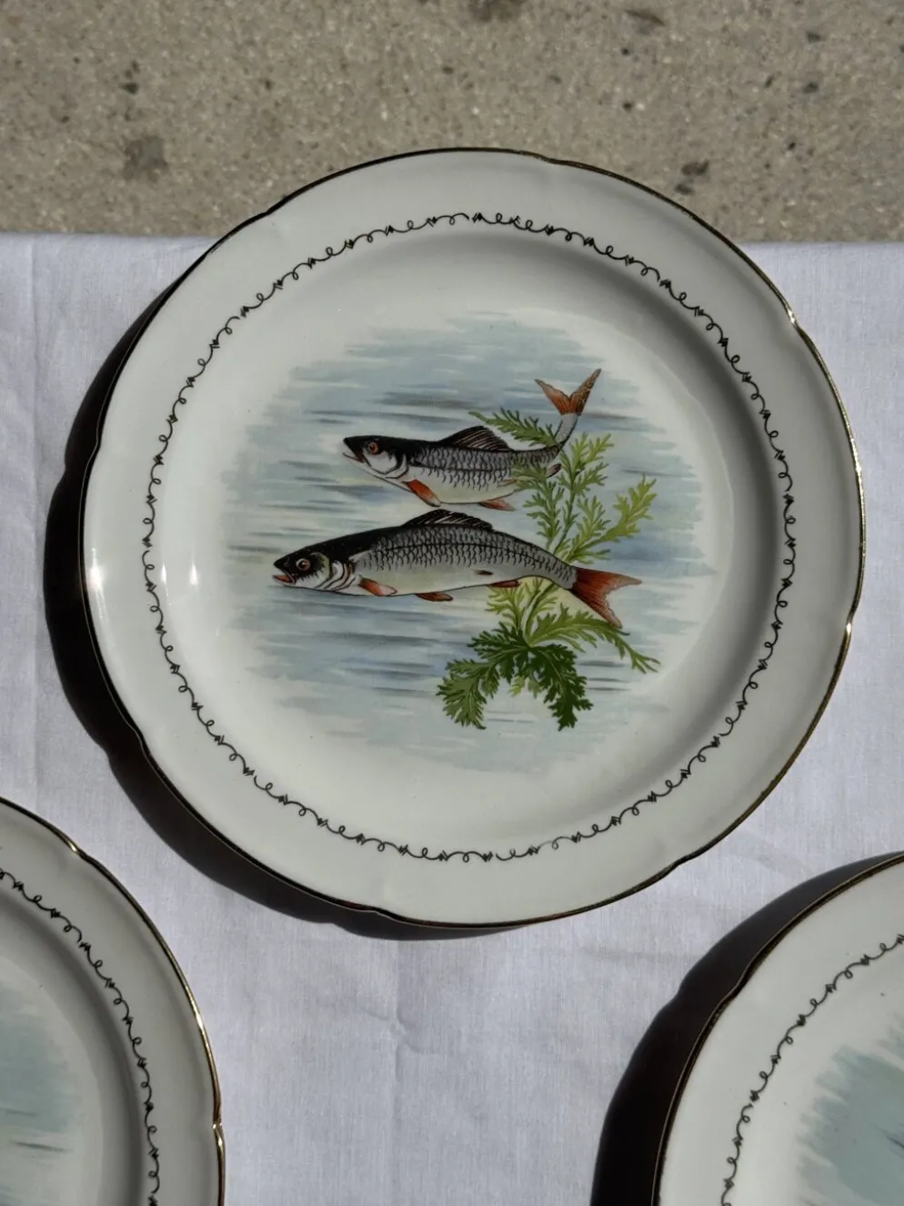 Lot de 6 assiettes vintage en porcelaine de Limoges à décor de poissons