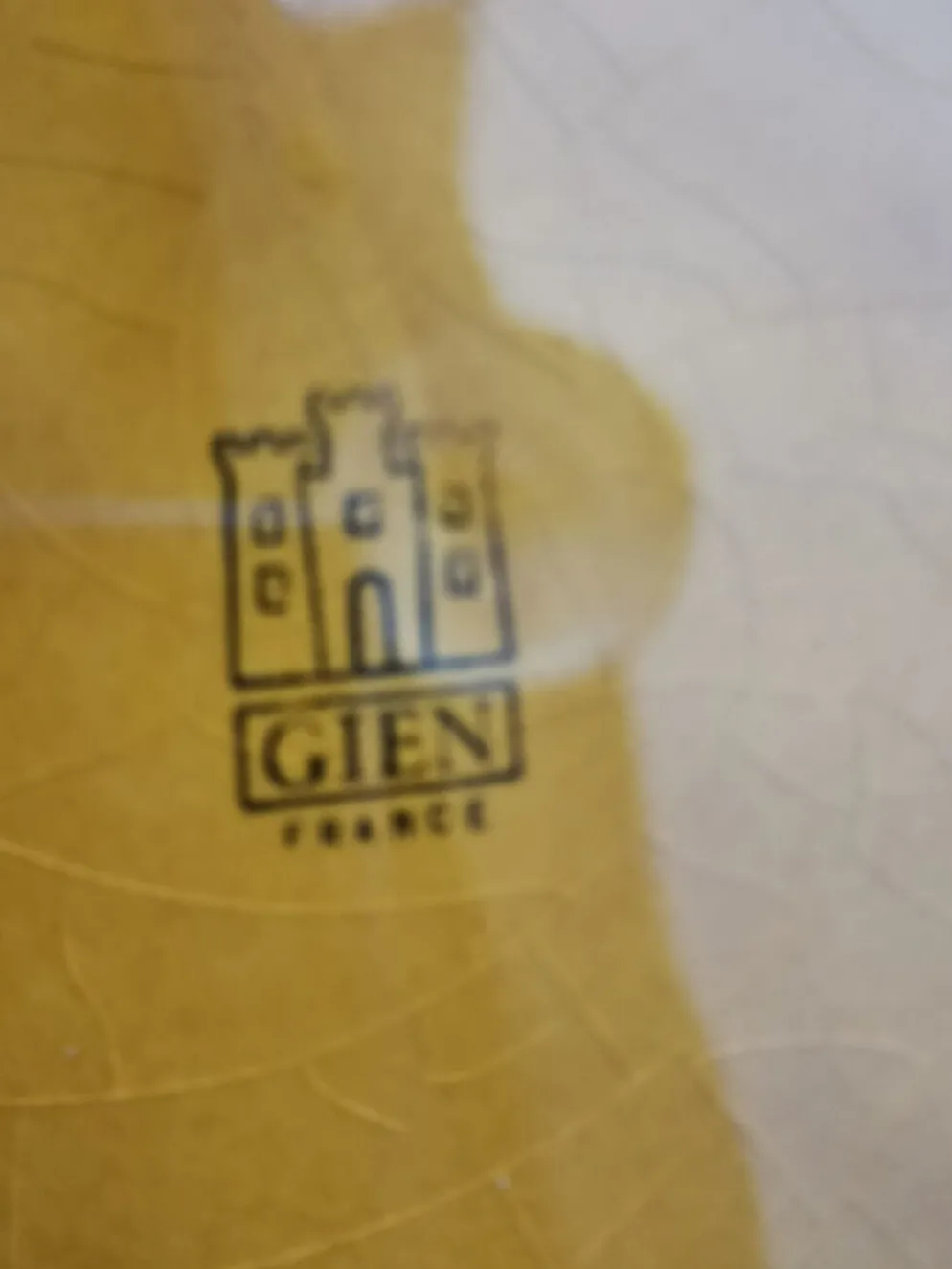 Lot de 8 assiettes Vintage Gien France
