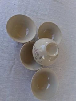 Lot de 5 bols ancien en très bon état