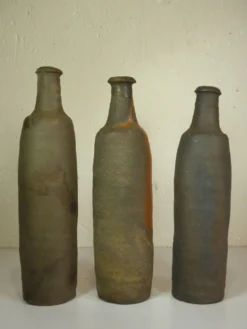 Lot de 3 BOUTEILLES anciennes en GRES de Ger
