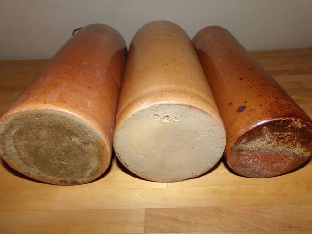 Lot de 3 bouteilles en grès marron