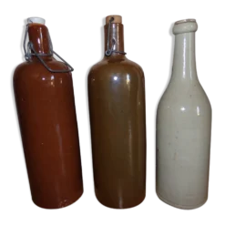 Lot de 3 bouteilles en grès vernissé