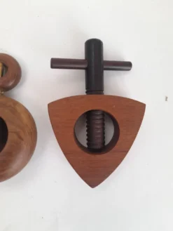 Lot de 2 casse-noix danois Trip Trap