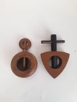 Lot de 2 casse-noix danois Trip Trap