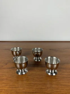Lot de 4 coquetier en inox, 1970