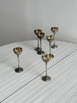 Lot de 6 coquetiers anciens en métal patiné