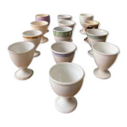 Lot de 13 coquetiers anciens sur pied