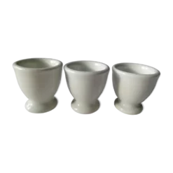 Lot de coquetiers blancs