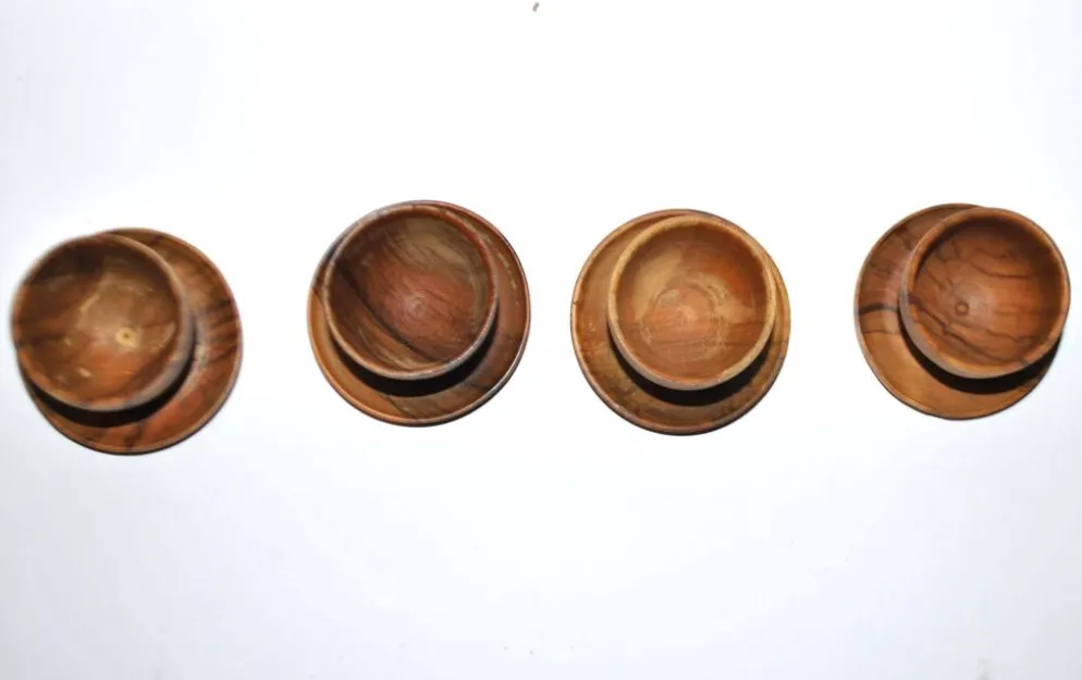 Lot de 4 coquetiers champignon vintage en bois d'olivier 4.5cm